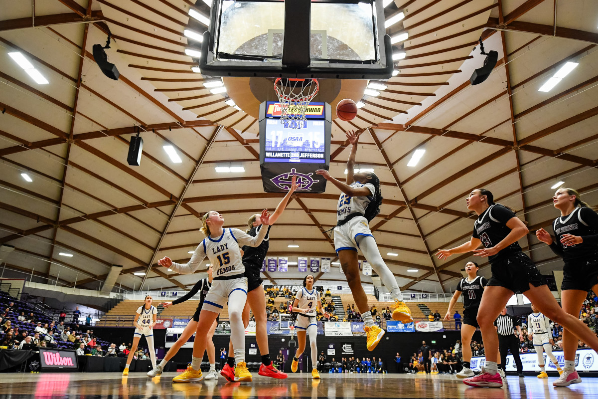 Jefferson Willamette 6A Oregon girls basketball quarterfinal 2024 Naji Saker-36